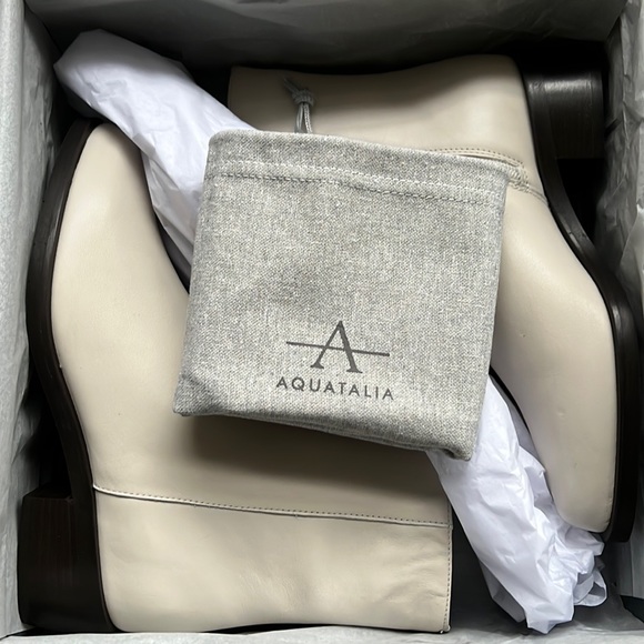 ✨ AQUATALIA ✨ GWENYTH Leather Zip On Bootie Sz 6.5 - Picture 14 of 15
